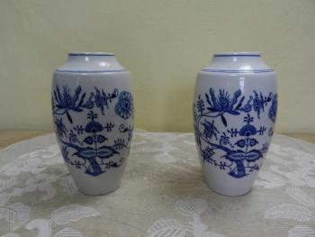Pair of Porcelain Vases - porcelain - 1960
