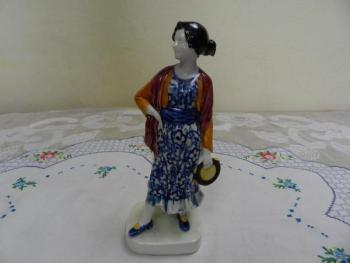Ceramic Figurine - Woman - ceramics - 1930