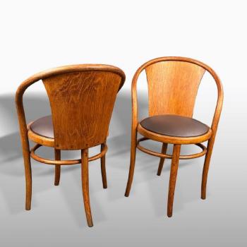 Pair of Chairs - bent beech, leather - 1920