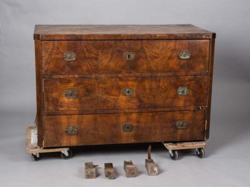 Commode - 1830