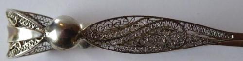 Sugar tongs, decorated with filigree