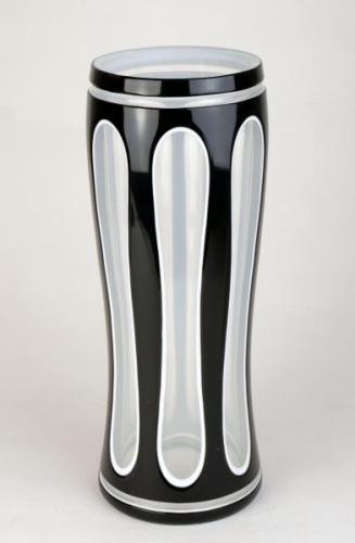 Vase - glass, cut glass - Carl Schappel - Nový Bor (Haida) - 1913