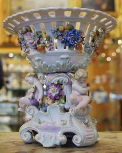 Pedestal Bowl - white porcelain - 1900