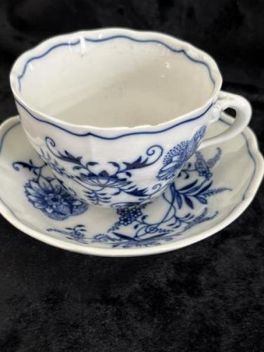Porcelain Mug - porcelain - 1940