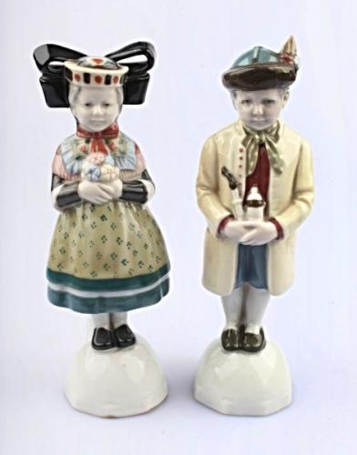 Couple porcelain statuettes - Oeslau, Germany, 1920