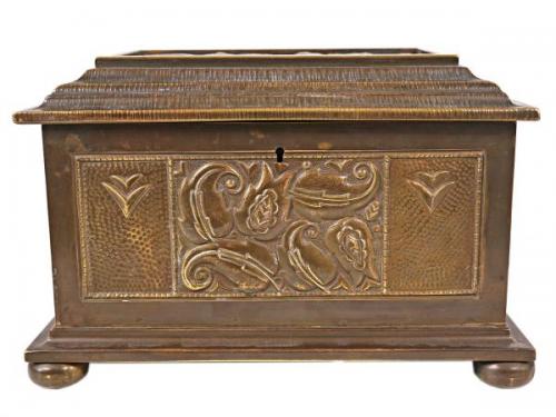 Jewelry Box Decorated - 1910