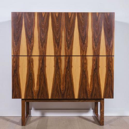 Rosewood chest of drawers, Replica, Modernista
