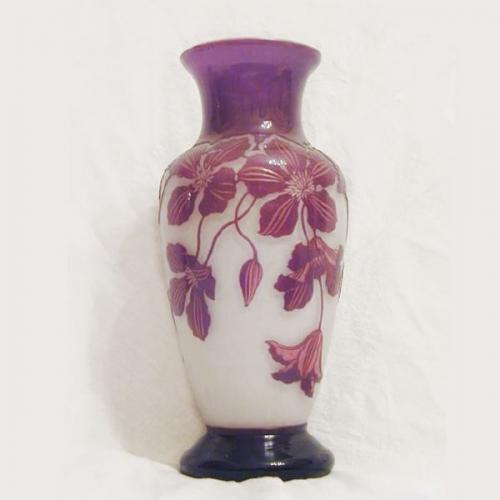 Vase - hollow glass - 1920