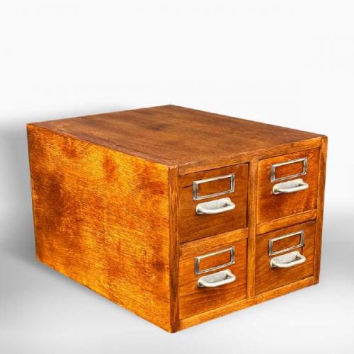 Small chest of drawers, 1920